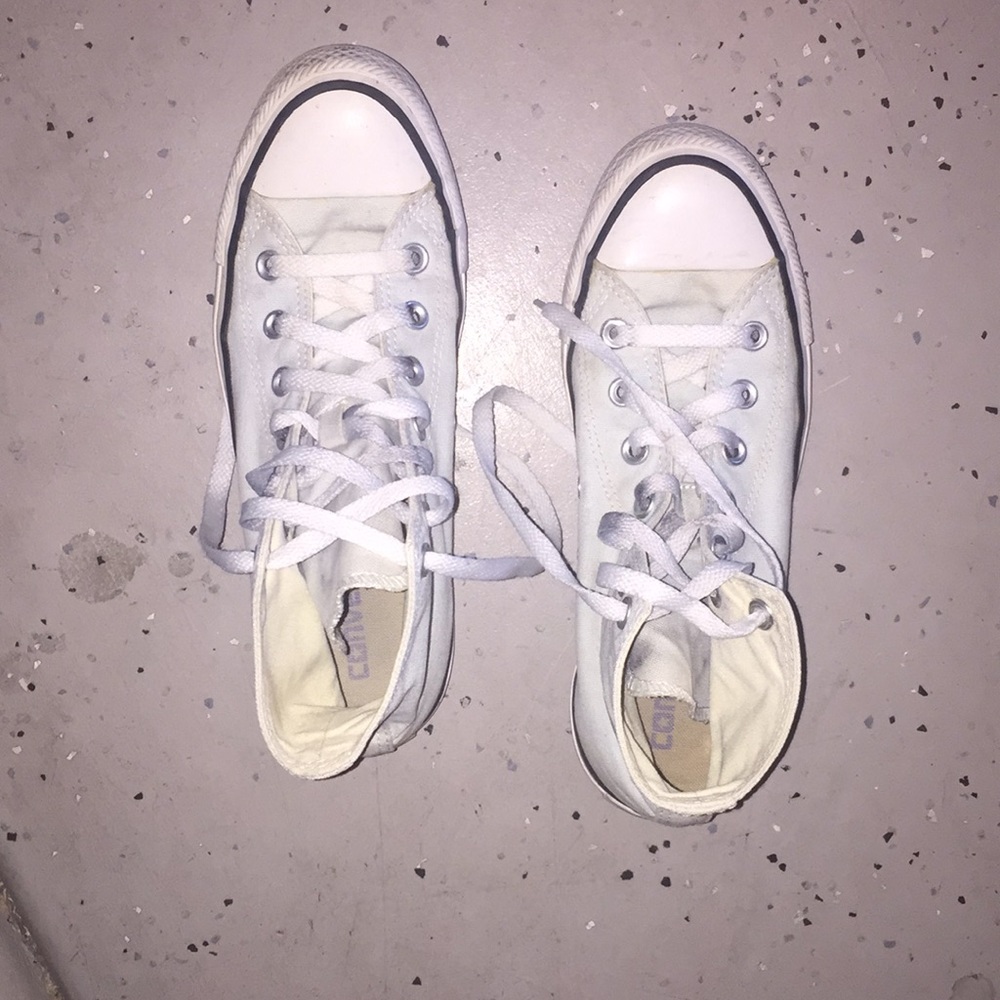 baby blue converse